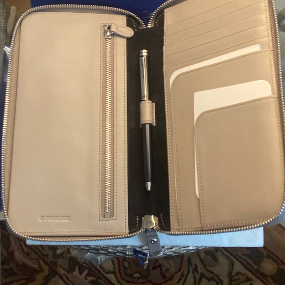 Genuine New in Box Swarovski Leather Wallet - Suede Lined - Picture 3 of 11